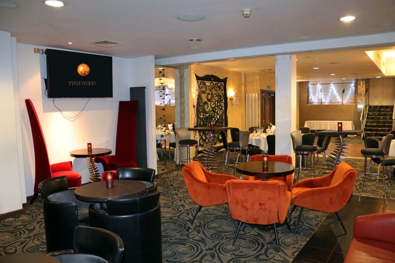 The Pinewood 4* Slough