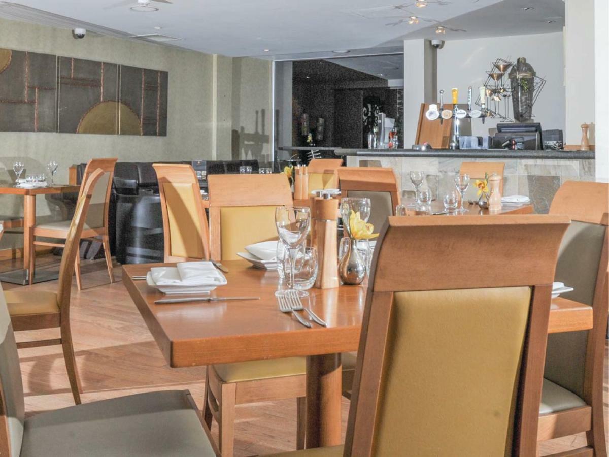 The Pinewood Hotel Slough